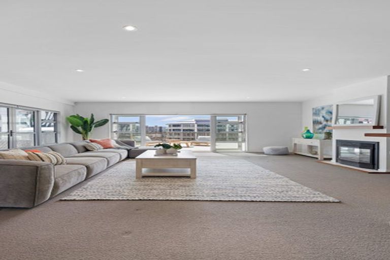 Photo of property in Galleria Apartments, 29/77 Tory Street, Te Aro, Wellington, 6011