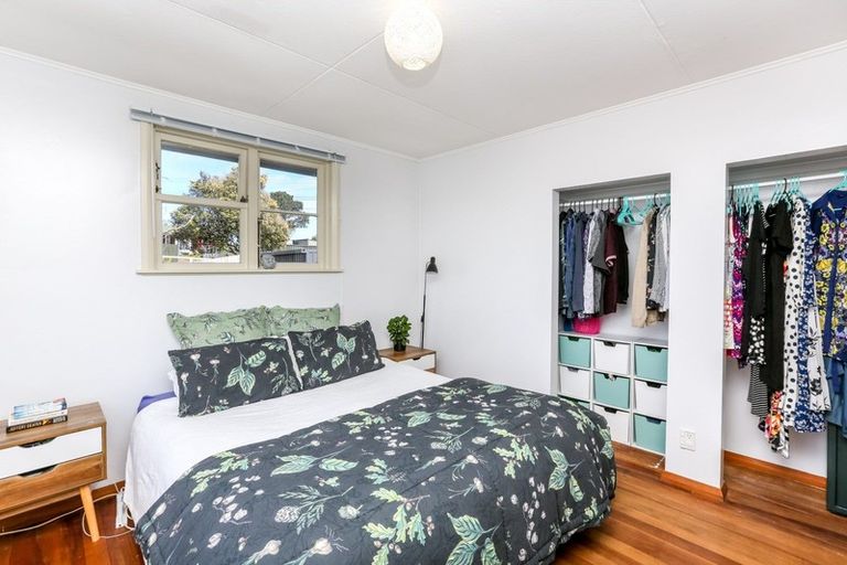 Photo of property in 89 Frankley Road, Frankleigh Park, New Plymouth, 4310