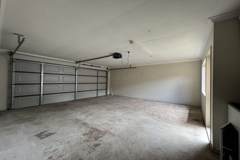 Photo of property in 250 Royal Road, Massey, Auckland, 0614