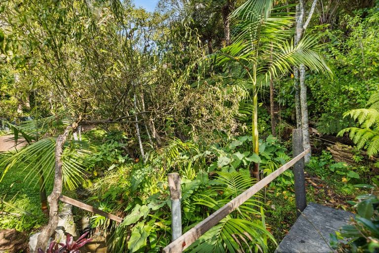 Photo of property in 42 Braemar Road, Castor Bay, Auckland, 0620