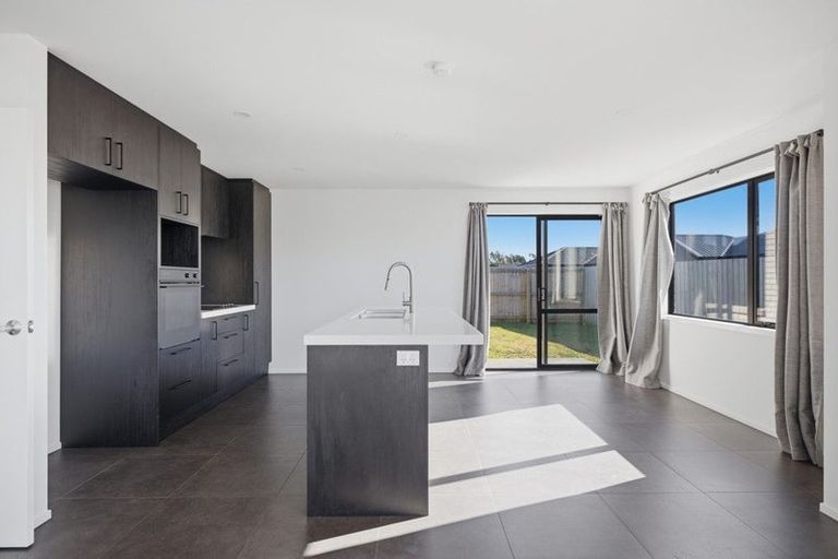 Photo of property in 32 Rubicon Place, Yaldhurst, Christchurch, 8042