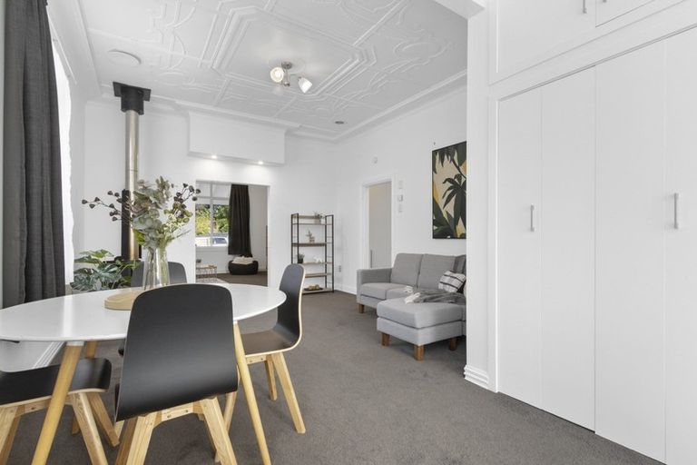 Photo of property in 130 Victoria Road, Saint Kilda, Dunedin, 9012