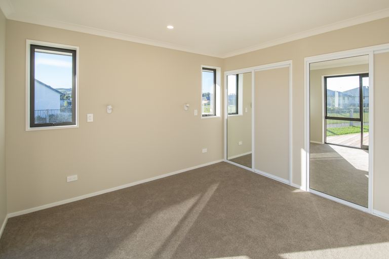 Photo of property in 11 Wyllie Place, Amberley, 7410