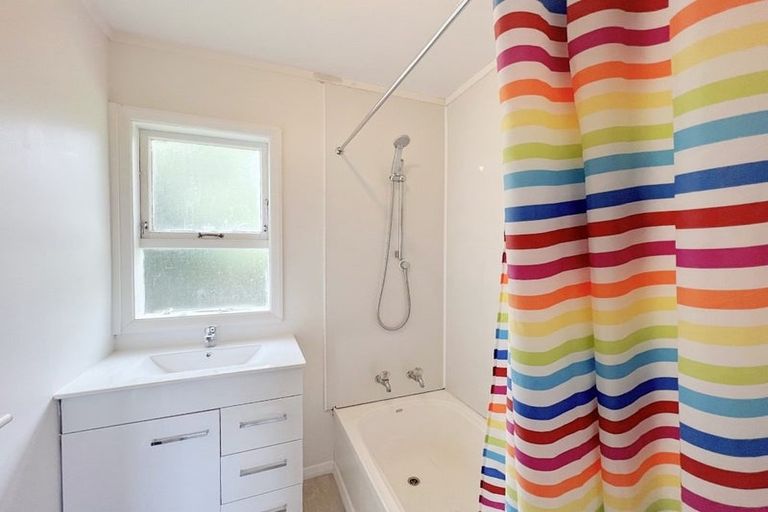 Photo of property in 20 Minifie Avenue, Melville, Hamilton, 3206