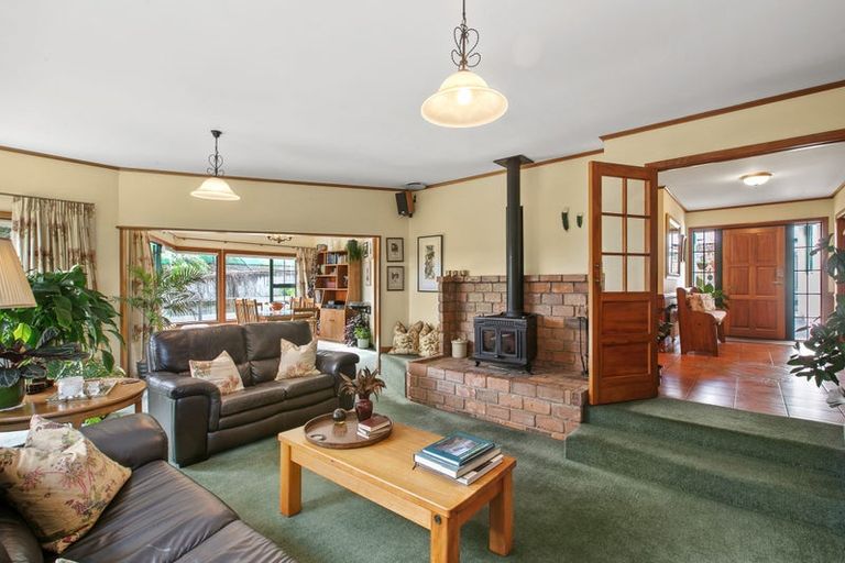 Photo of property in 100a Carrington Street, Lower Vogeltown, New Plymouth, 4310