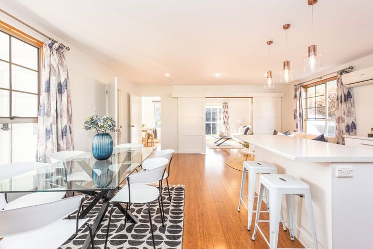 Photo of property in 27 Resolution Place, Bryndwr, Christchurch, 8053