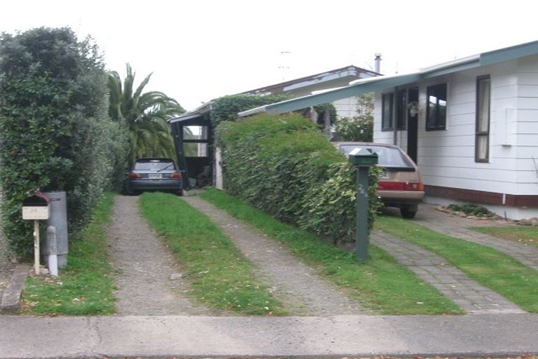 Photo of property in 24a He Awa Crescent, Waikanae, 5036