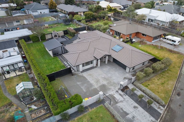 Photo of property in 24 James Drive, Woodend, 7610