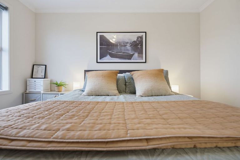 Photo of property in 27 Chiefs Court, Hamilton East, Hamilton, 3216