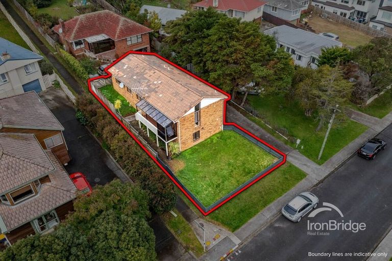 Photo of property in 2/45 Merriefield Avenue, Forrest Hill, Auckland, 0620