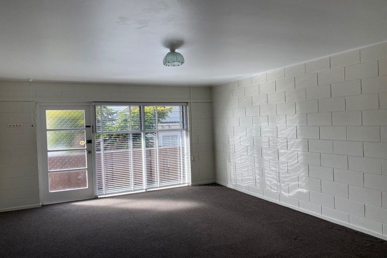 Photo of property in 9 Esplanade Road, Mount Eden, Auckland, 1024