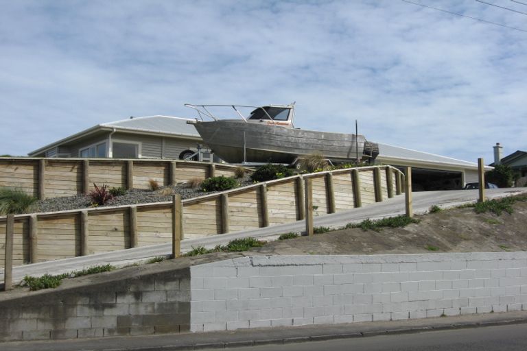 Photo of property in 153 Cornfoot Street, Castlecliff, Whanganui, 4501