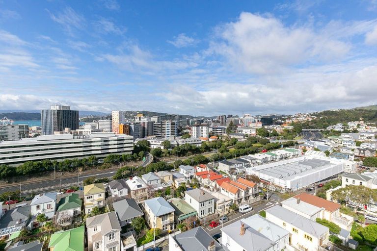 Photo of property in 31/125 Grant Road, Thorndon, Wellington, 6011