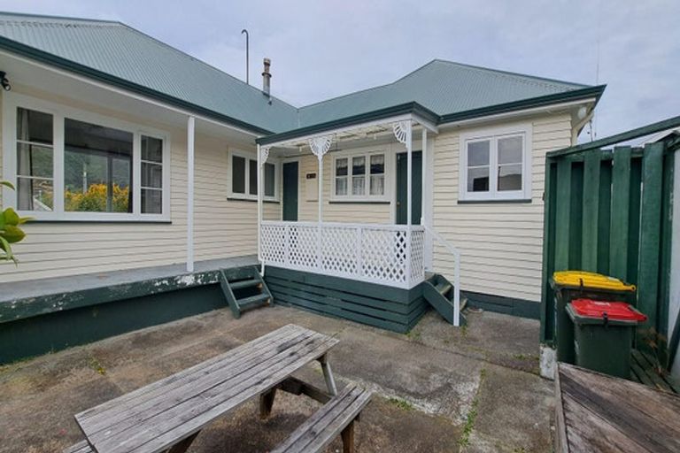 Photo of property in 7 Dublin Street, Wainuiomata, Lower Hutt, 5014