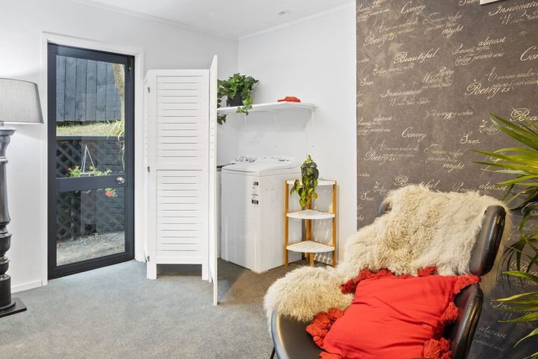 Photo of property in 120 Awaruku Road, Torbay, Auckland, 0630