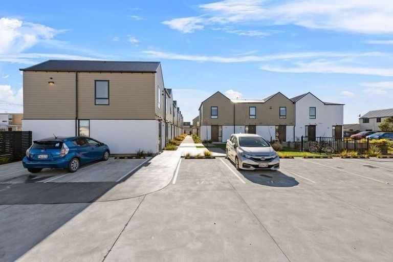 Photo of property in 4/50 Antigua Street, Addington, Christchurch, 8024