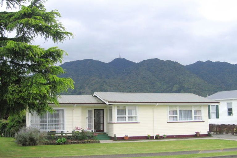 Photo of property in 19 Churchill Avenue, Te Aroha, 3320