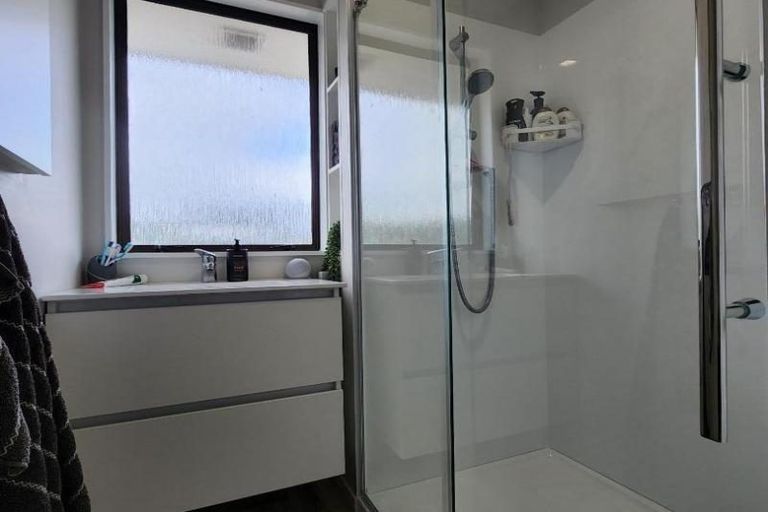 Photo of property in 66 Cumberland Street, Welbourn, New Plymouth, 4312