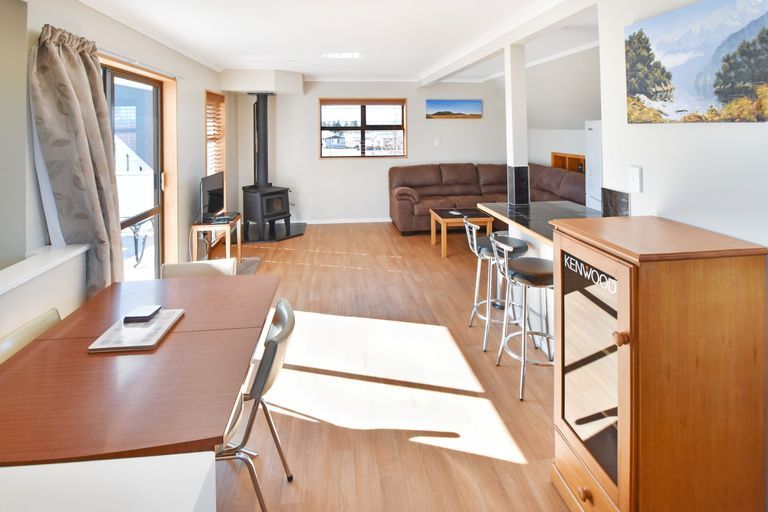 Photo of property in 45 Braemar Place, Twizel, 7901