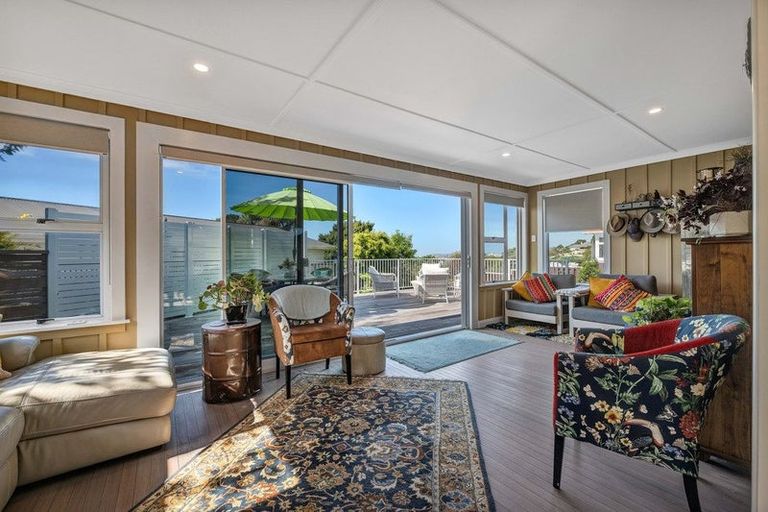 Photo of property in 16 Glen Almond Street, New Plymouth, 4310