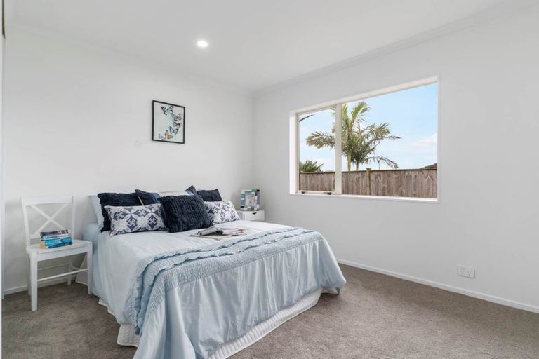 Photo of property in 3 Villino Place, Randwick Park, Auckland, 2105