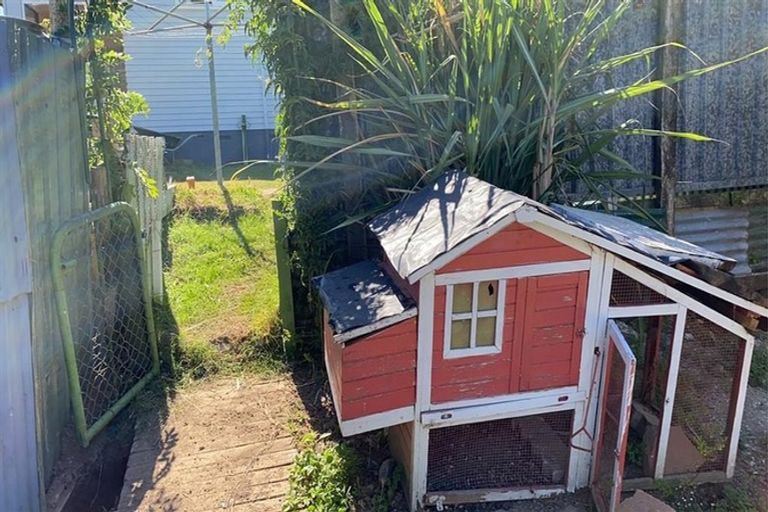 Photo of property in 179 Russell Road, Huntly, 3700