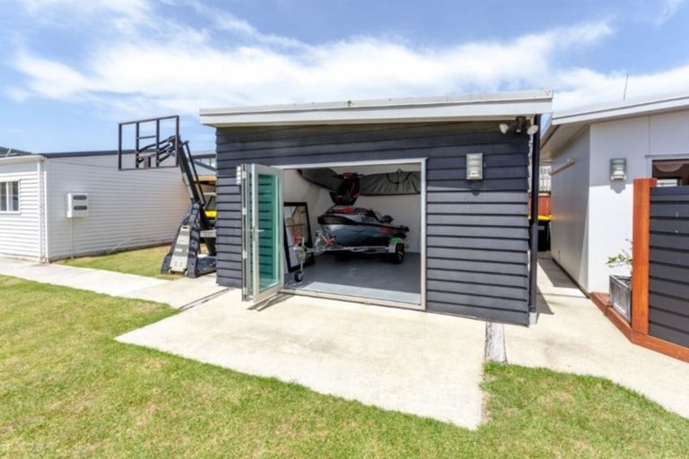 Photo of property in 216a Tuck Road, Whangamata, 3620