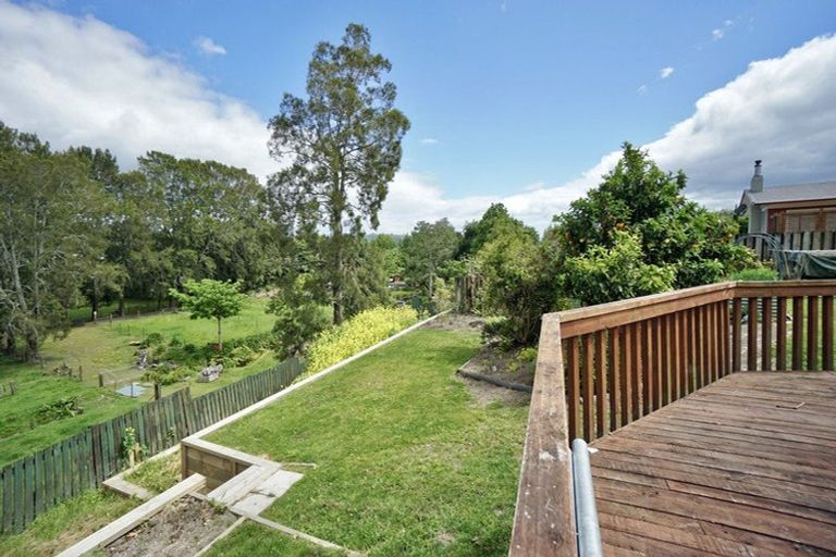 Photo of property in 11 Valley Road, Te Puke, 3119