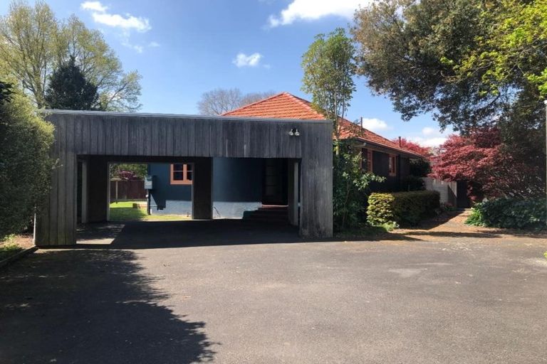 Photo of property in 30 Casey Avenue, Fairfield, Hamilton, 3214