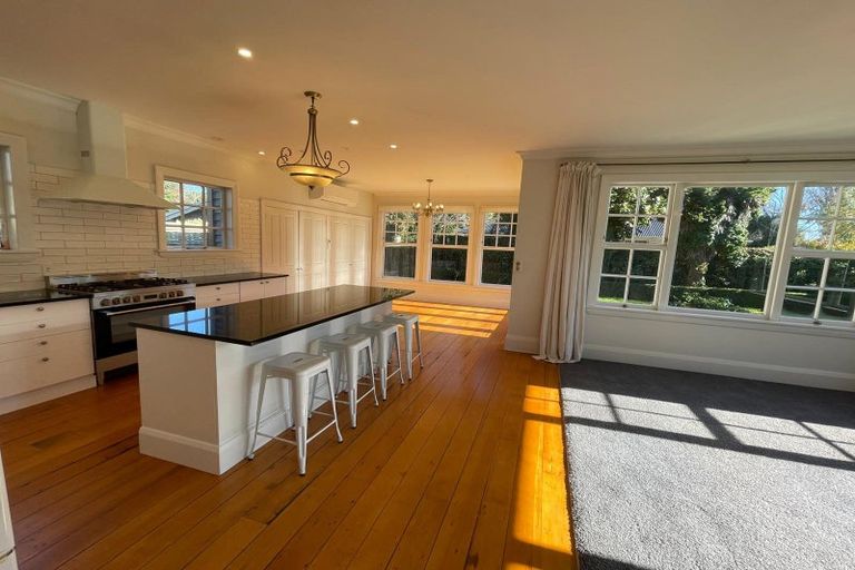 Photo of property in 57 Hawford Road, Opawa, Christchurch, 8023