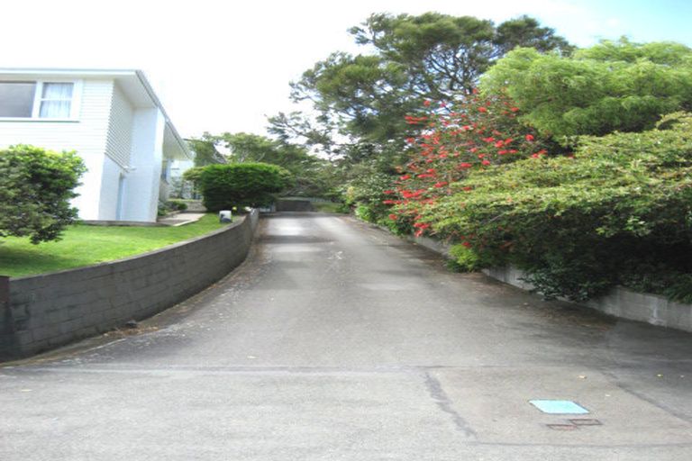 Photo of property in 18 Seatoun Heights Road, Seatoun, Wellington, 6022