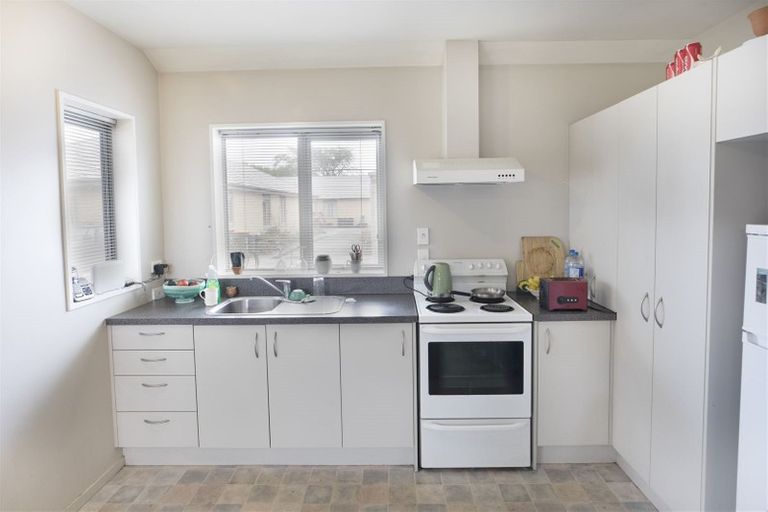 Photo of property in 4/10 Collins Street, Addington, Christchurch, 8024