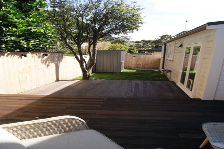 Photo of property in 122a Derwent Street, Island Bay, Wellington, 6023