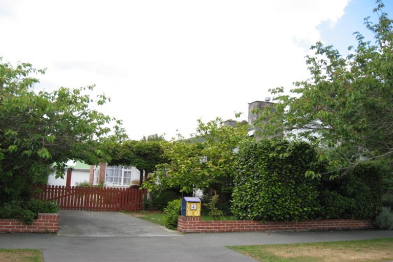 Photo of property in 4 Ashcroft Place, Burnside, Christchurch, 8053
