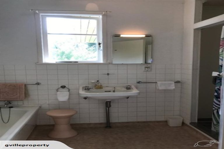 Photo of property in 37 Puriri Street, Gonville, Whanganui, 4501