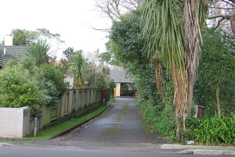 Photo of property in 40 Ihaka Street, Hokowhitu, Palmerston North, 4410