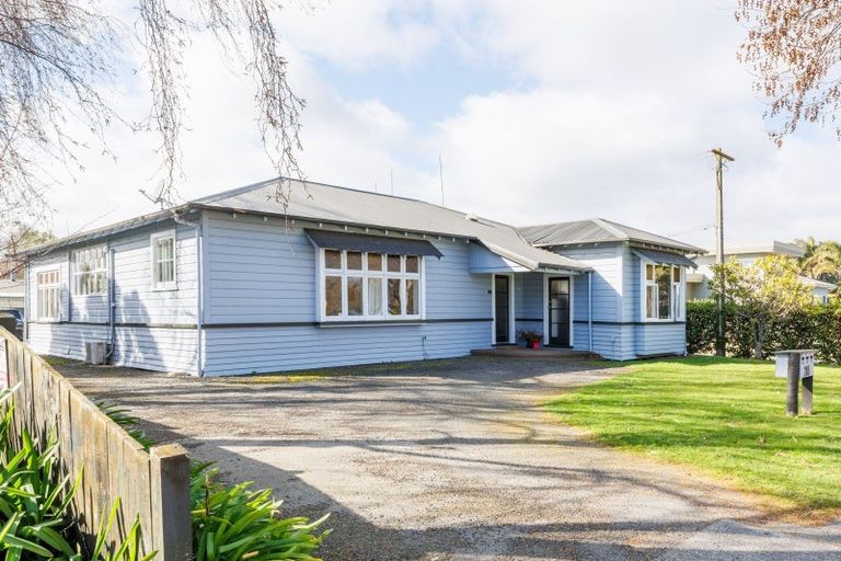 Photo of property in 285 Fitzherbert Avenue, West End, Palmerston North, 4410