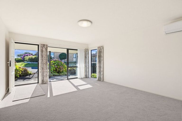 Photo of property in 28/197 Royal Road, Massey, Auckland, 0614