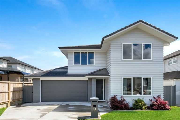 Photo of property in 32 Koropa Road, Flat Bush, Auckland, 2019