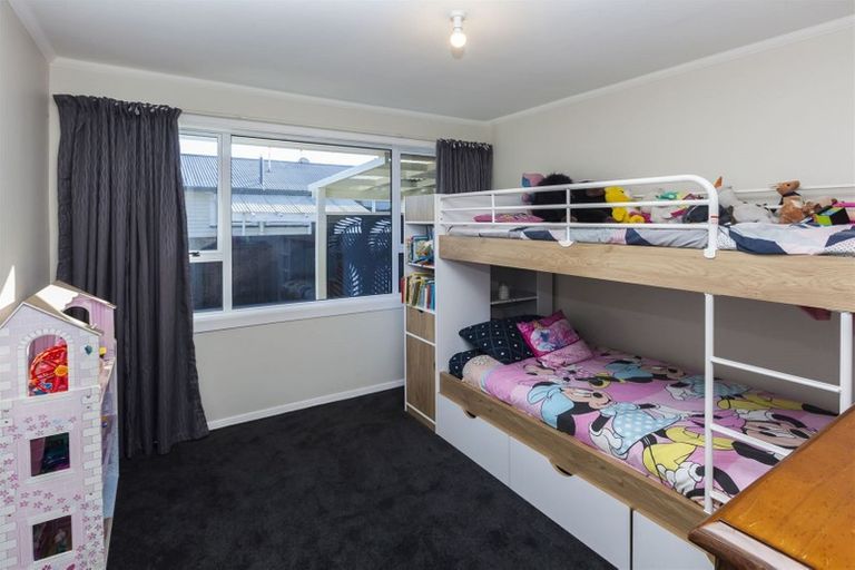 Photo of property in 16 Carbine Place, Sockburn, Christchurch, 8042