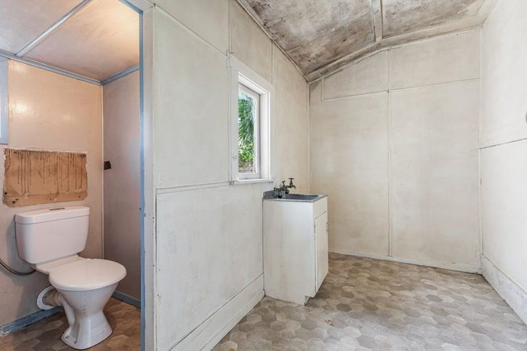 Photo of property in 1/36 Rimu Street, New Lynn, Auckland, 0600