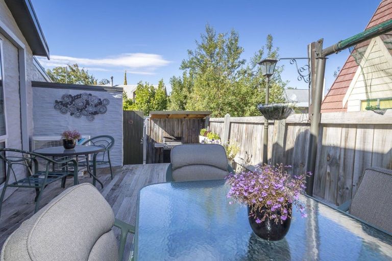 Photo of property in 17 Inverness Crescent, Arrowtown, 9302