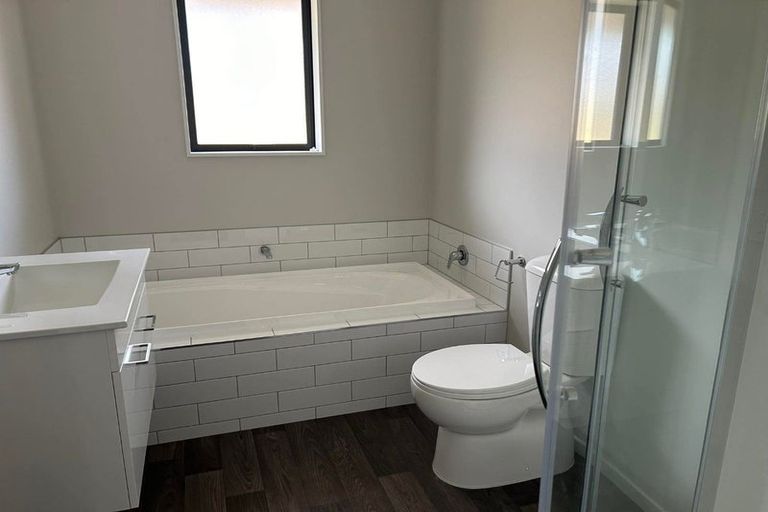 Photo of property in 4 Henshaw Street, Woodend, 7610