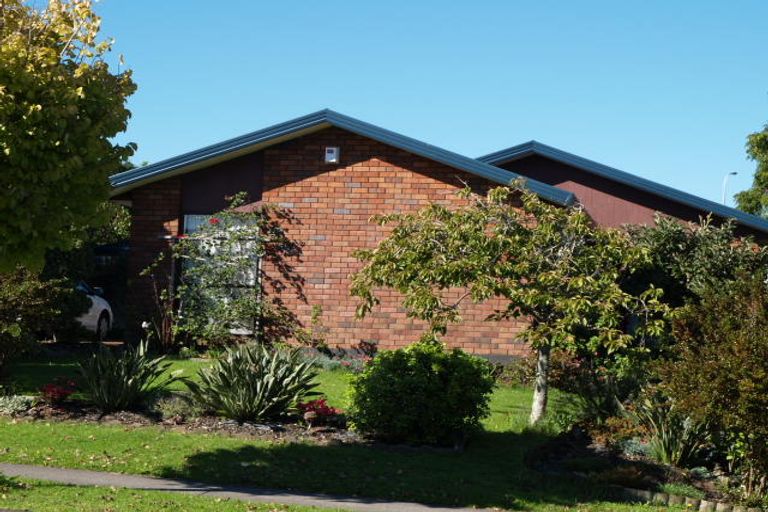 Photo of property in 6 Millhouse Drive, Northpark, Auckland, 2013