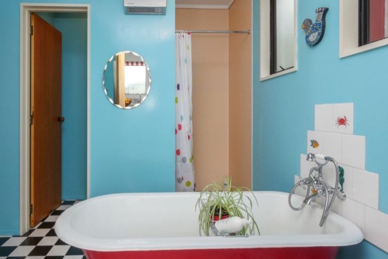 Photo of property in 276 Castlewood Road, Larnachs Castle, Dunedin, 9077