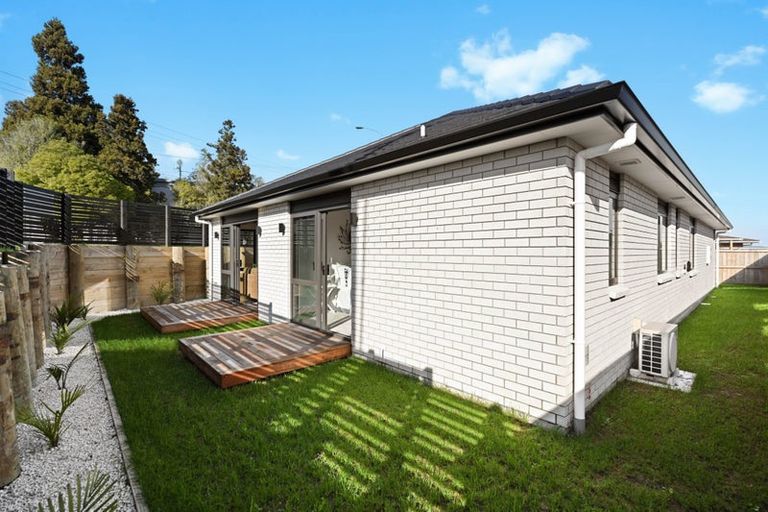 Photo of property in 78 Forest Lake Road, Forest Lake, Hamilton, 3200