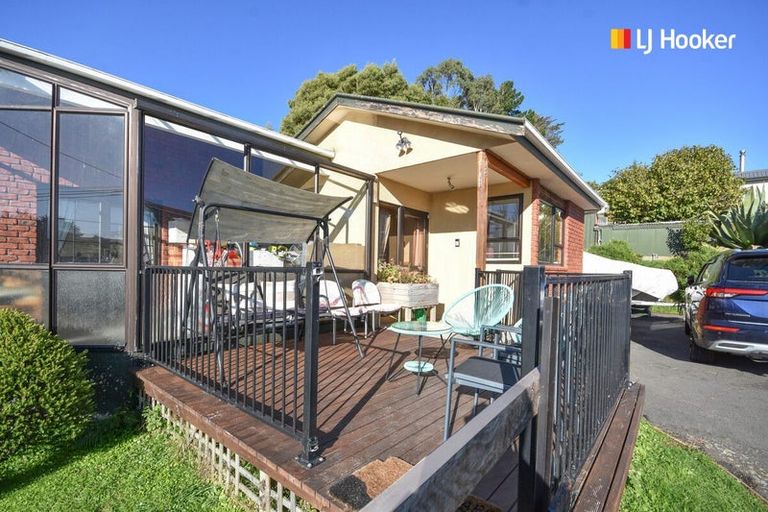 Photo of property in 10 Sherwood Street, Portobello, Dunedin, 9014