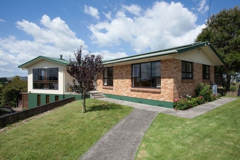 Photo of property in 121 Kimihia Road, Huntly, 3700