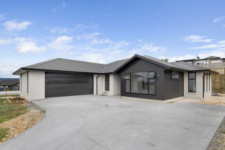 Photo of property in 7 Brendan Close, Omokoroa, 3114