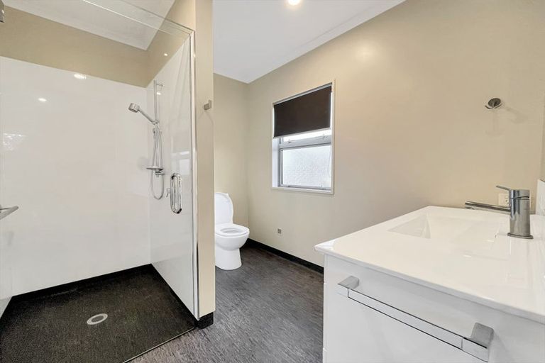 Photo of property in 12 Burnett Street, Ashburton, 7700